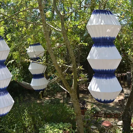 בית אירוח Chez Claudie Et Jacques Ventenac-Cabardès