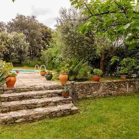 Chez Claudie Et Jacques Ventenac-Cabardès